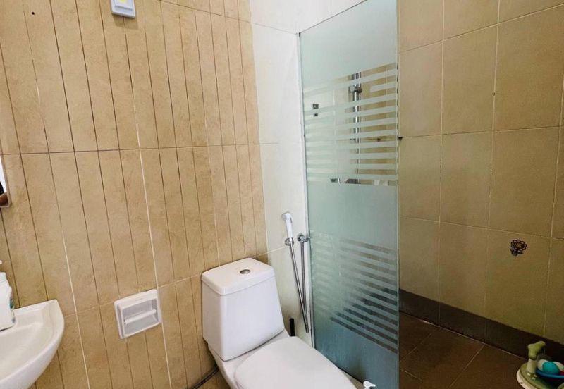 Jalan Pengaturcara U1/51 