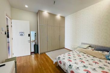 Jalan Pengaturcara U1/51 