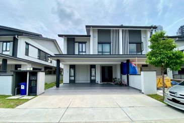 Freesia Residences @ Tropicana Aman