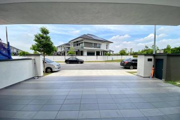 Freesia Residences @ Tropicana Aman