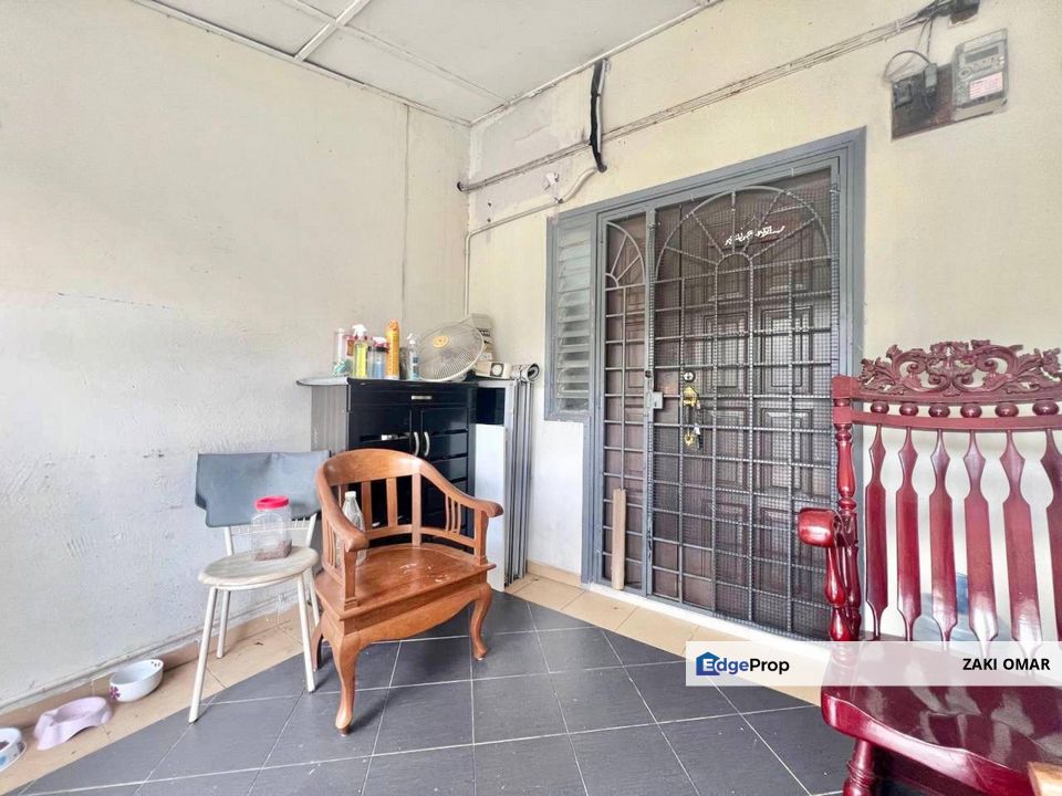 Seksyen 19 Shah Alam Double Storey Terrace House For Sale Renovated Fully Extended, Selangor, Shah Alam