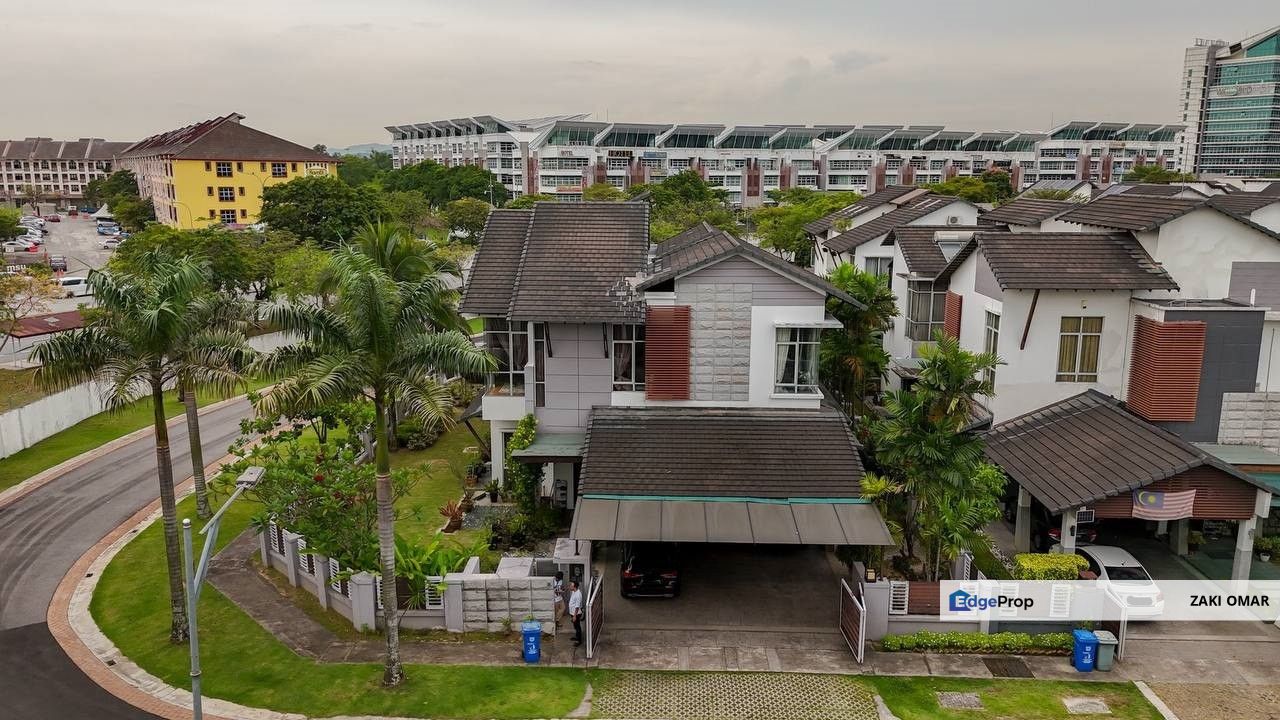 Seksyen 13 Shah Alam 2 Storey Bungalow House For Sale Renovated Unit, Selangor, Shah Alam