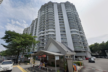 De Tropicana Condominium