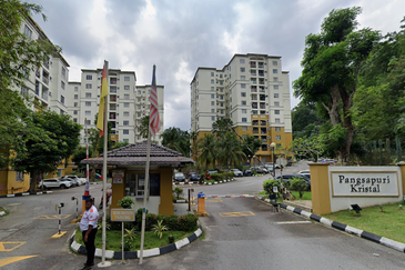 Pangsapuri Kristal (Crystal Tower), Taman Bukit Indah
