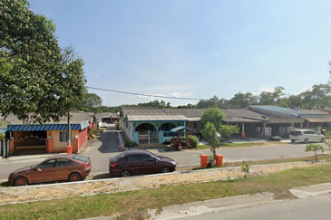 Taman Cempaka, Bandar Baru Salak Tinggi