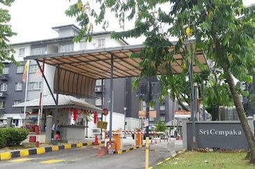 Sri Cempaka, Pusat Bandar Puchong
