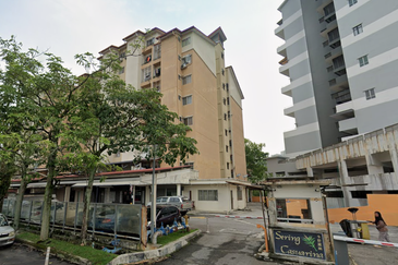 Pangsapuri Sering Casuarina