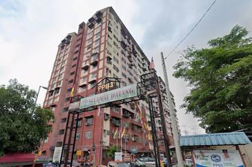 Flat Desa Mentari Blok 5