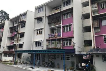 Flat PKNS, Ampang Jaya