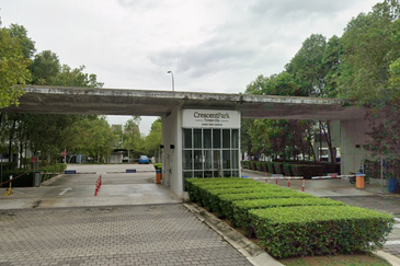 Crescent Park Townvilla