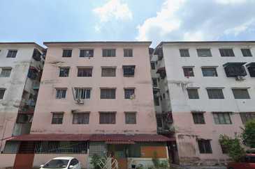 Pangsapuri Baiduri, Bandar Tasik Kesuma