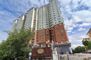 Pangsapuri Damai Mewah B