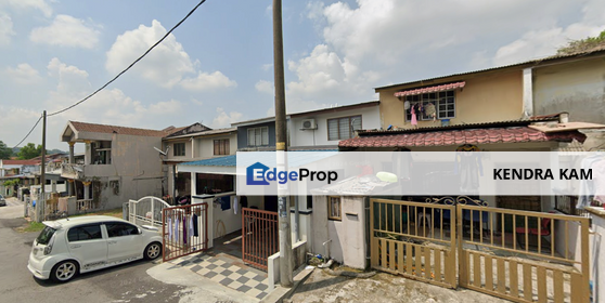 BANK LELONG No. 35, Jalan Lingkaran Nur 18, Taman Lingkaran Nur, 43000 Kajang, Selangor, Selangor, Kajang