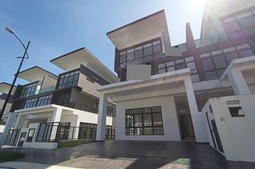 Seksyen 13, Shah Alam