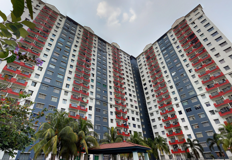 Vista Pinggiran, Taman Pinggiran Putra