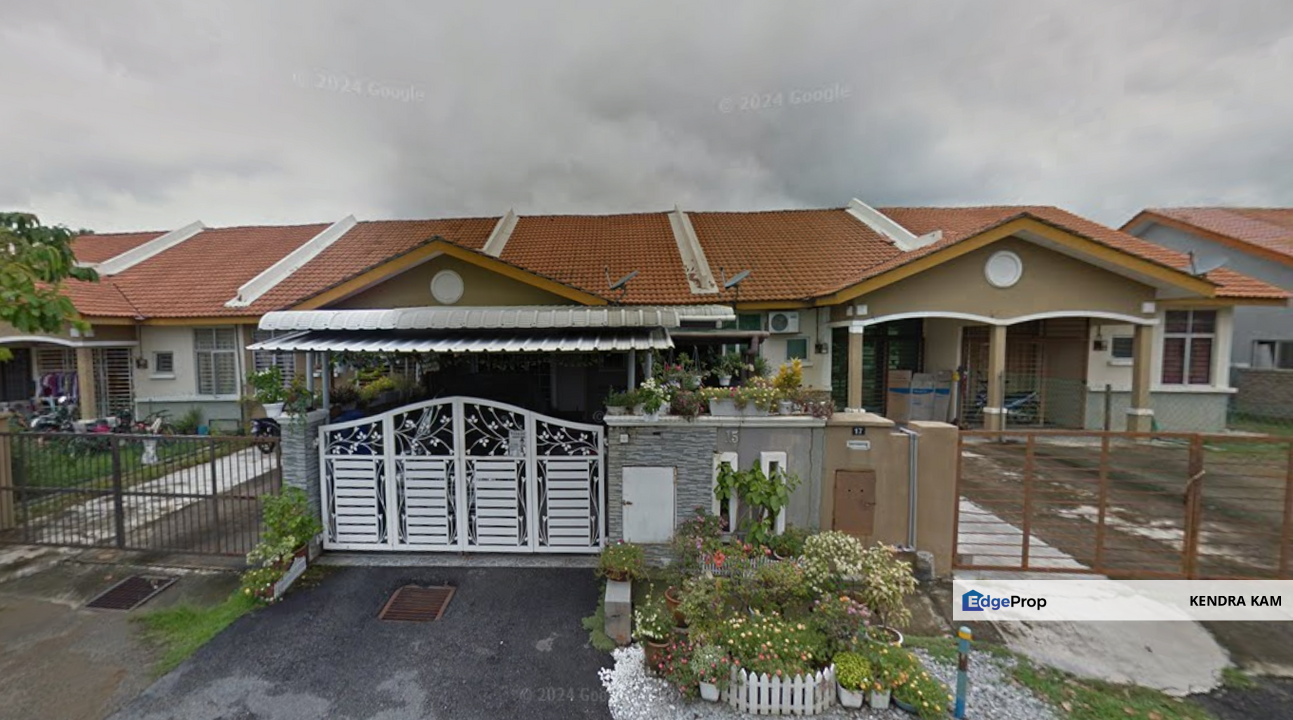 BANK LELONG No. 17, Jalan SP 16, Bandar Saujana Putra, 42610, Jenjarom, Selangor, Selangor, Jenjarom