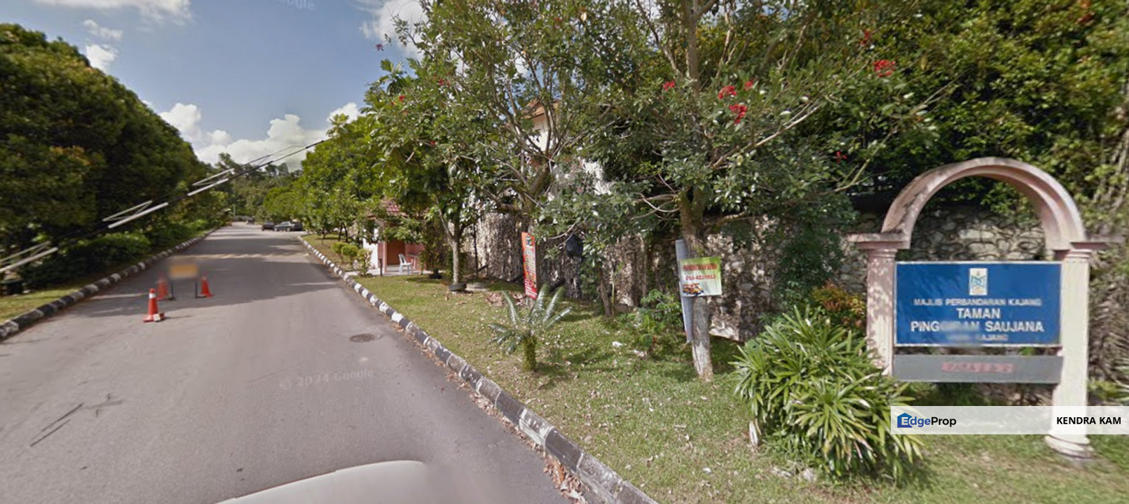 BANK LELONG No. 1, Jalan Pinggiran Saujana 6, Taman Pinggiran Saujana, 43000 Kajang, Selangor, Selangor, Kajang