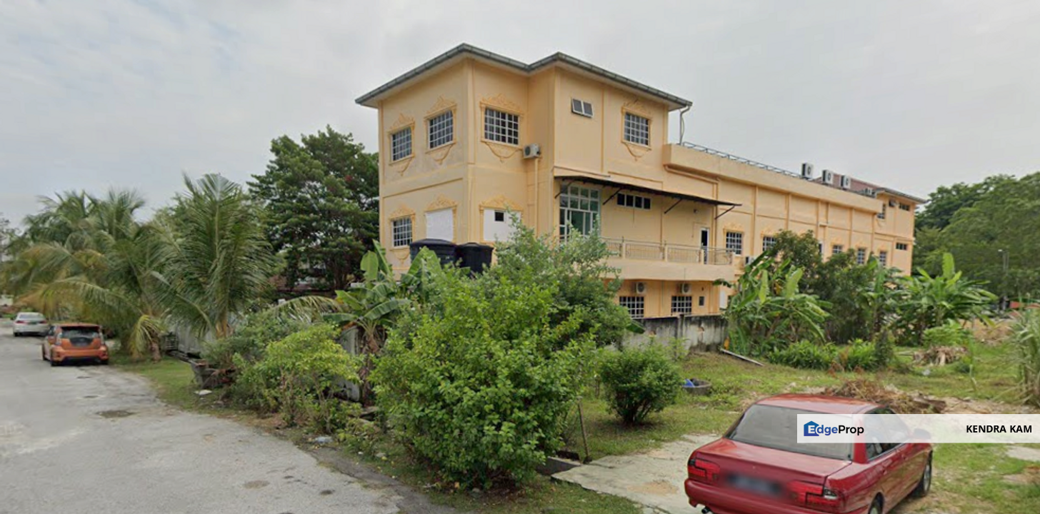 BANK LELONG No. 1, Jalan Tegap 25/98, Taman Sri Muda, Seksyen 25, 40400, Shah Alam, Selangor, Selangor, Shah Alam