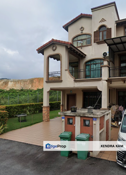 BANK LELONG No. 1, Jalan Diamond 2, Diamond Residence, Semenyih 43500, Selangor, Selangor, Semenyih