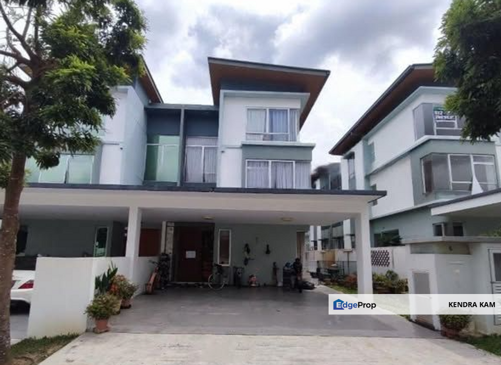 BANK LELONG No. 10, Jalan Tropicana Heights 2/6, Tropicana Heights, 43000 Kajang, Selangor, Selangor, Kajang