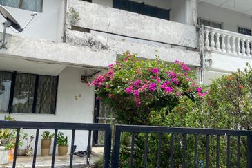 2 Storeys Terrace @ Taman Seraya Ampang 