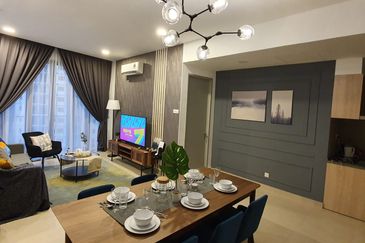KL Gateway Premium Residence