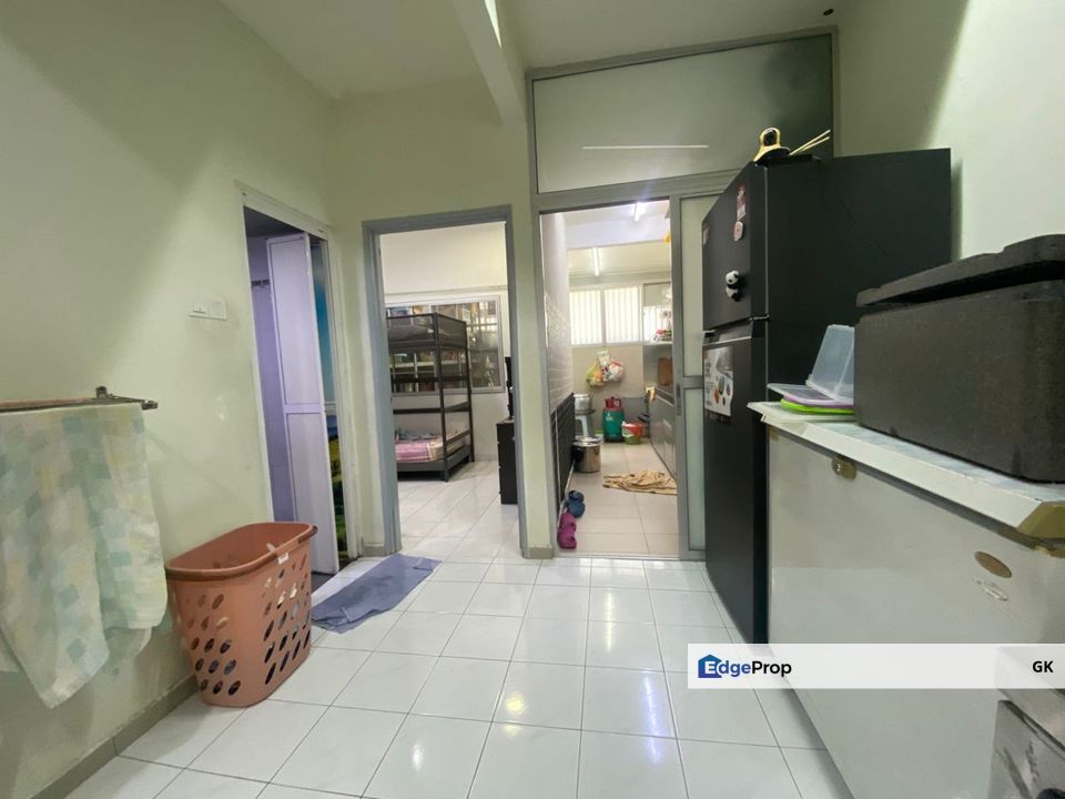 Extended Ground Floor Townhouse @ Taman Bukit Saga , Selangor, Ampang