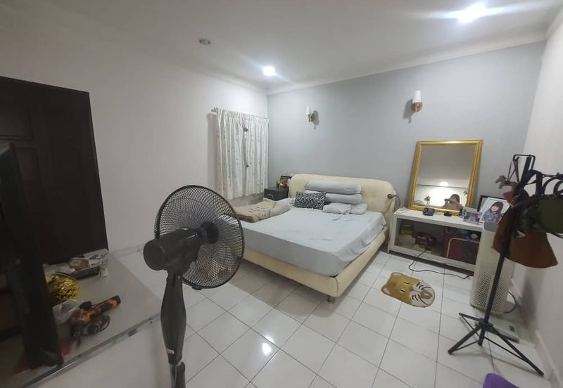 Taman Bukit Anggerik