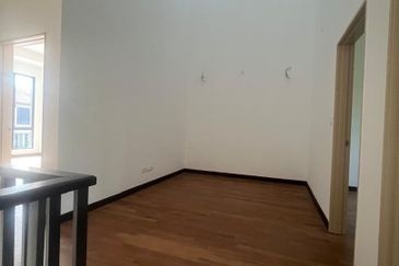 2sty superlink @ Irama Villa 2, Bandar Kinrara