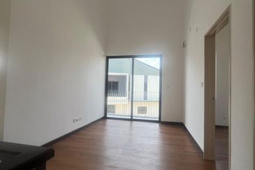 2sty ENDLOT superlink @ Irama Villa 2, Bandar Kinrara