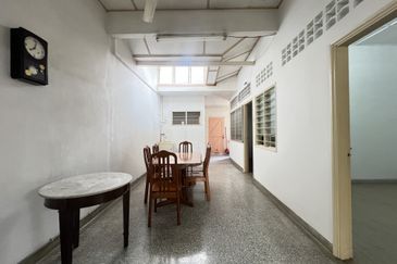 Happy Garden (Taman Gembira)