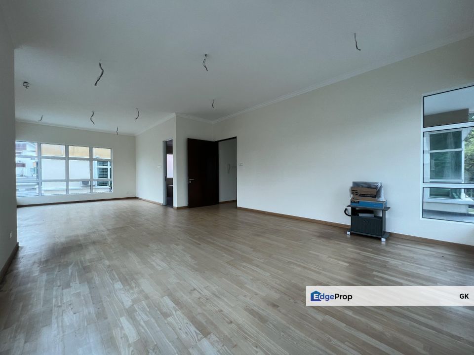 3sty bungalow @ Avenue 4 , Bandar Tun Hussein Onn, Selangor, Cheras