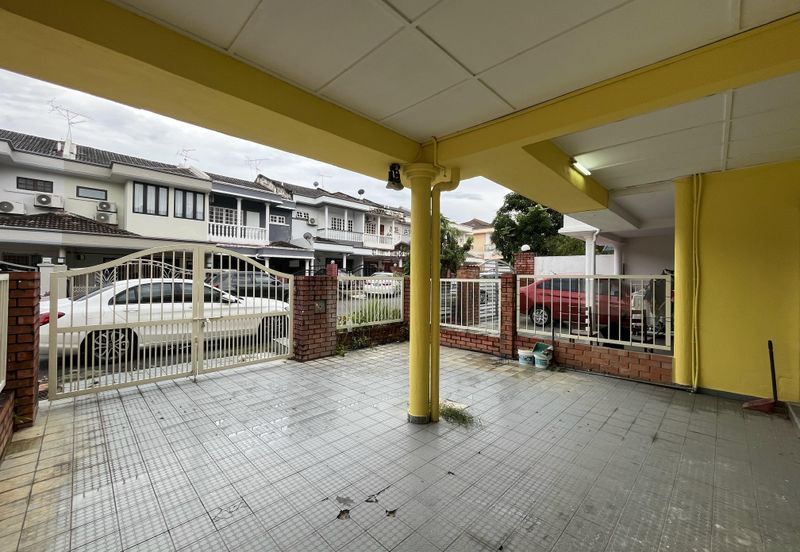 SL7, Bandar Sungai Long