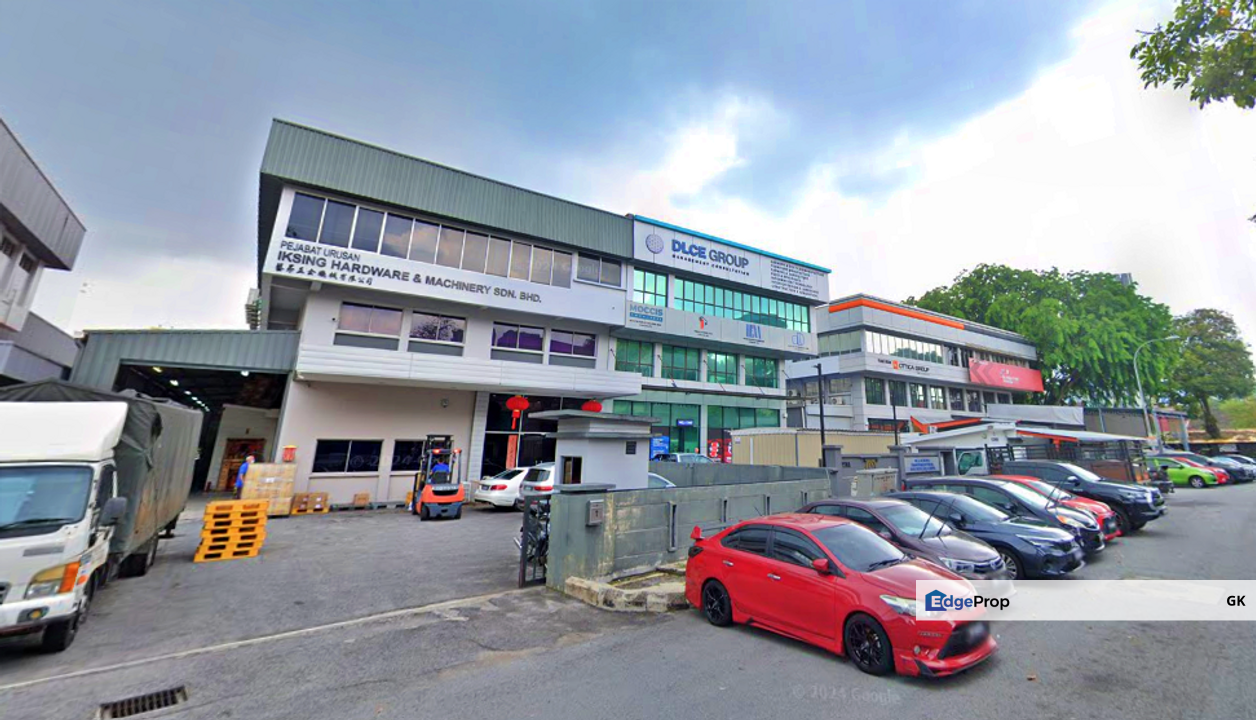 2.5 Storey Semi Detached Factory @ Shamelin , Kuala Lumpur, Cheras