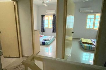 SL 6, Bandar Sungai Long