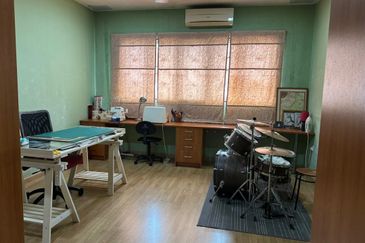 Taman Impian Indah (Paragon Heights)