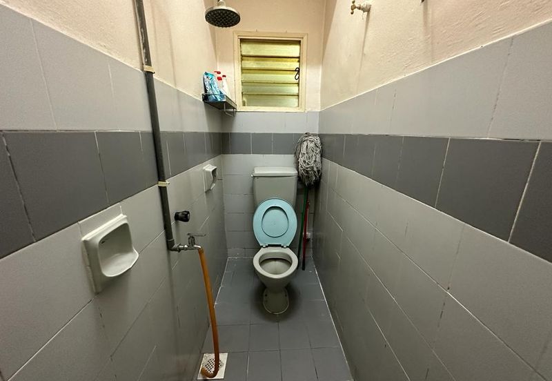 SL 6, Bandar Sungai Long