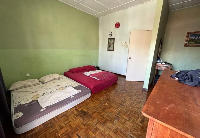 SL 6, Bandar Sungai Long