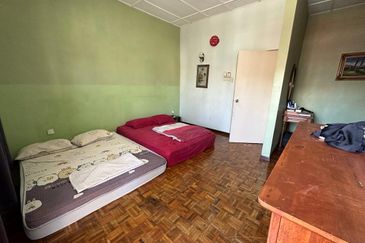 SL 6, Bandar Sungai Long