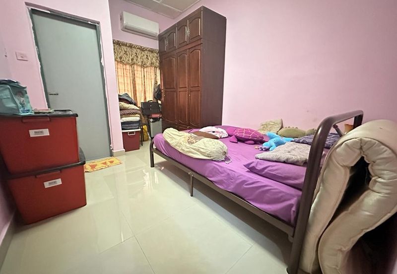 SL7, Bandar Sungai Long