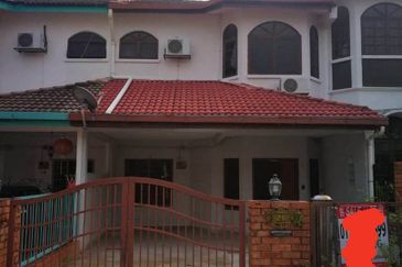 SL7, Bandar Sungai Long