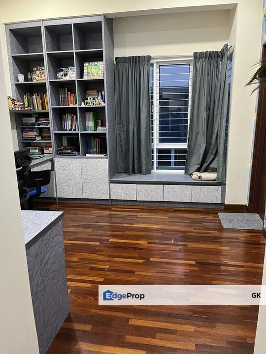 Renovated 3 Storey Bungalow Taming Mutiara 3 Bandar Sungai Long Cheras, Selangor, Bandar Sungai Long