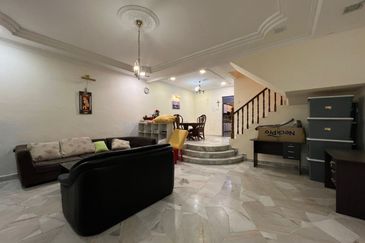 SL 2, Bandar Sungai Long