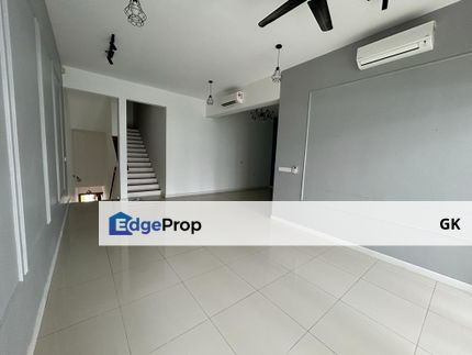 2 Storey Town House Tropicana Ridgefield Residence, Selangor, Kajang