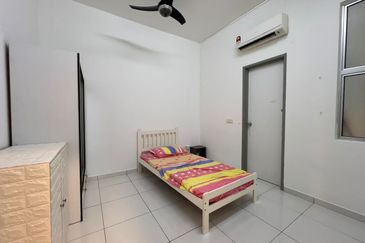 Double Storey House  Bukit Indah, Jln Indah ,For Rent