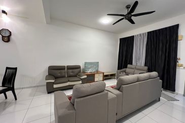 Double Storey House  Bukit Indah, Jln Indah ,For Rent