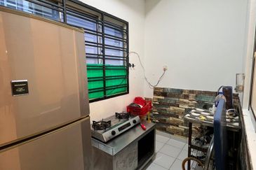 Double Storey House  Bukit Indah, Jln Indah ,For Rent