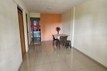 Flat For Rent, Taman Daya, Jln Bertam 16 ,Johor Bahru 