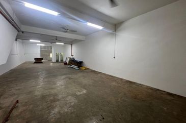 Double Storey Factory For Rent, Tampoi Jaya, Taman Perindustrian, 81200 Johor Bahru 