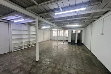 Double Storey Factory For Rent, Tampoi Jaya, Taman Perindustrian, 81200 Johor Bahru 